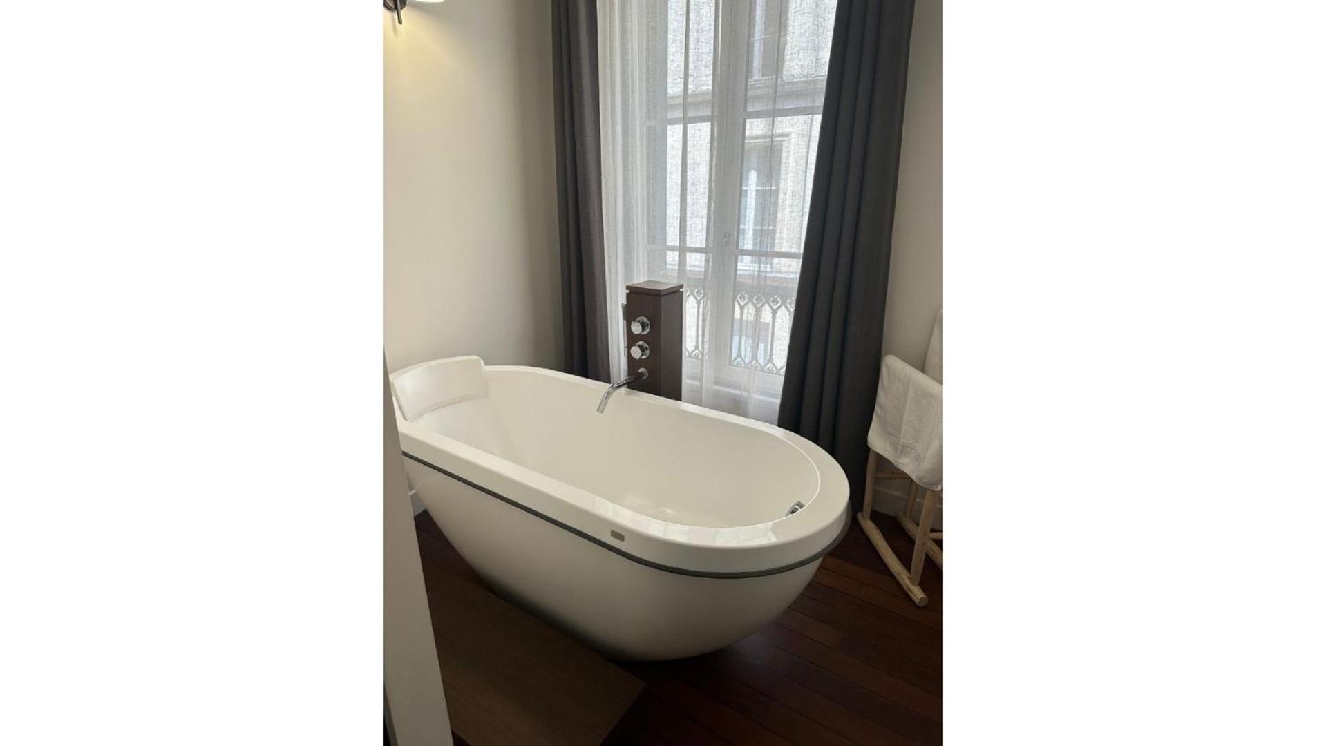 La Maison Du Tripot Honfleur Bagian luar foto